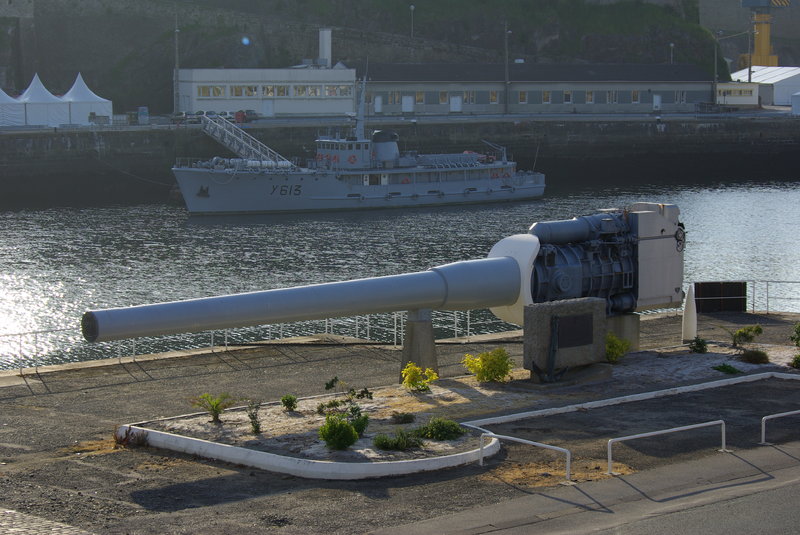 Canon_Richelieu_Brest.thumb.jpg.50090d2ceae39ceed27c89a364e719d9.jpg