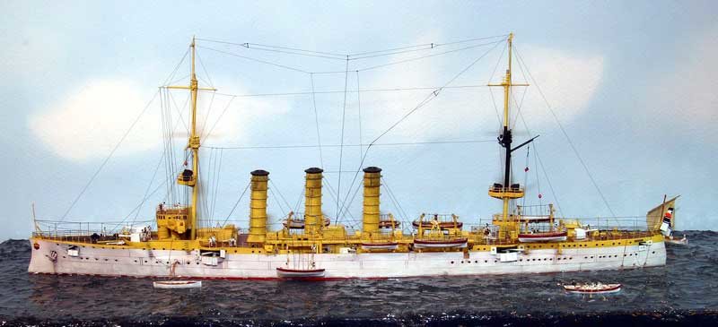 emden-01.jpg.757807d882c1e8693ae71c8dcfe1a9d8.jpg