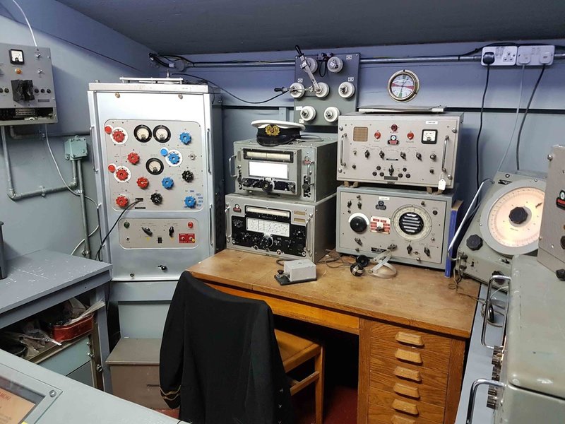 Ship's-Radio-room.jpg