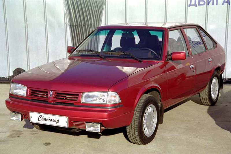 moskvic-214100_svatogor.thumb.jpeg.83769ef9a6bda7234d21b85e52071ab0.jpeg