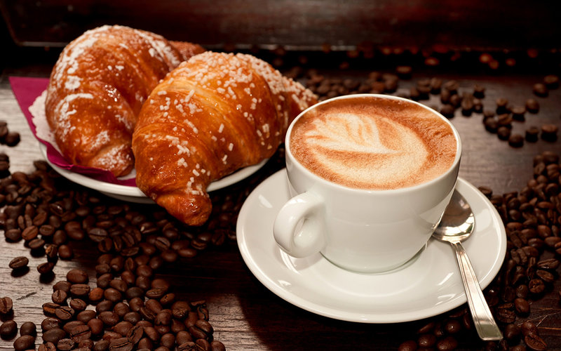 Coffee_Croissant_Cup_504451_1920x1200.thumb.jpg.56819a46e9c8b0b3848c2873997703e2.jpg