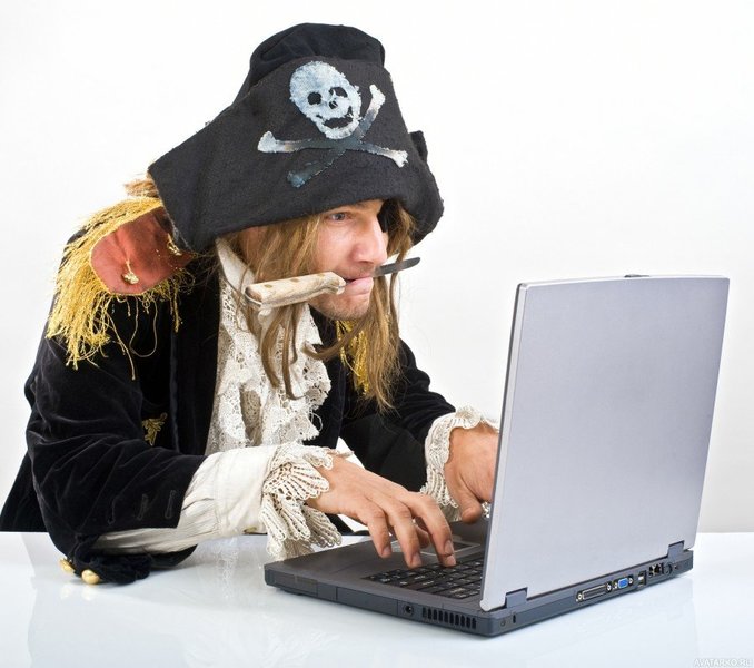 pirat_computer_nozh_12639.jpg