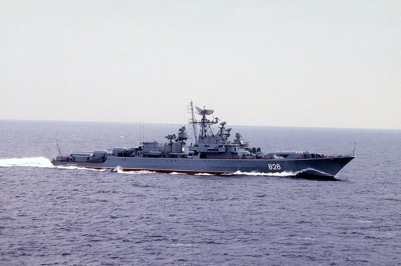 СКР пр 1135М Пытливый 1984 г.jpg