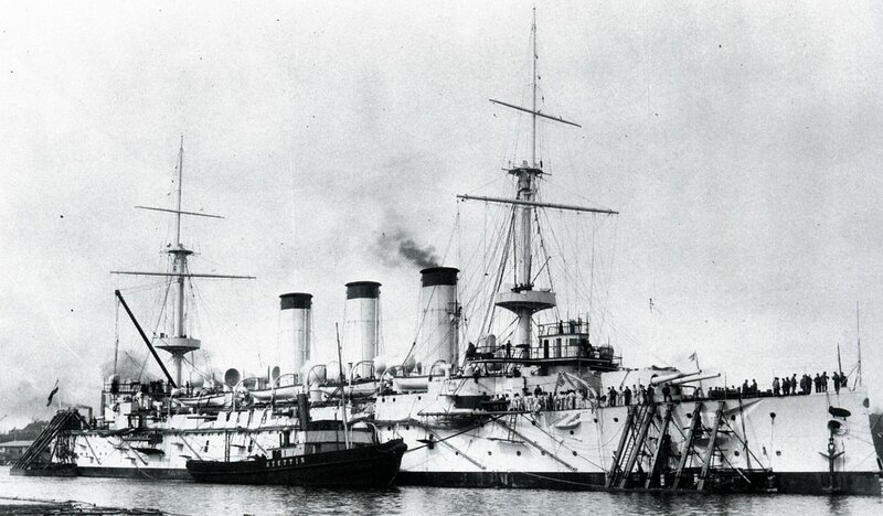 Japanese_cruiser_Yakumo_on_completion.thumb.jpg.fafdabd79d9624ec5f80a153fd6c0b86.jpg
