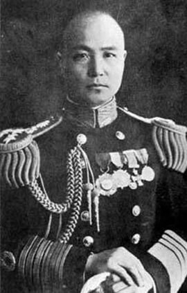 270px-Ding_Sieu-kuang.jpg.f3f6b2d634c9dbad13783a677758b129.jpg