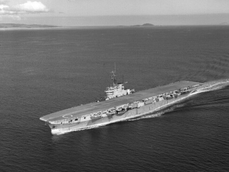 hms-ocean-11-august-1945-1762331.thumb.jpg.4557ab6f3bd809abaf5de53264f02219.jpg