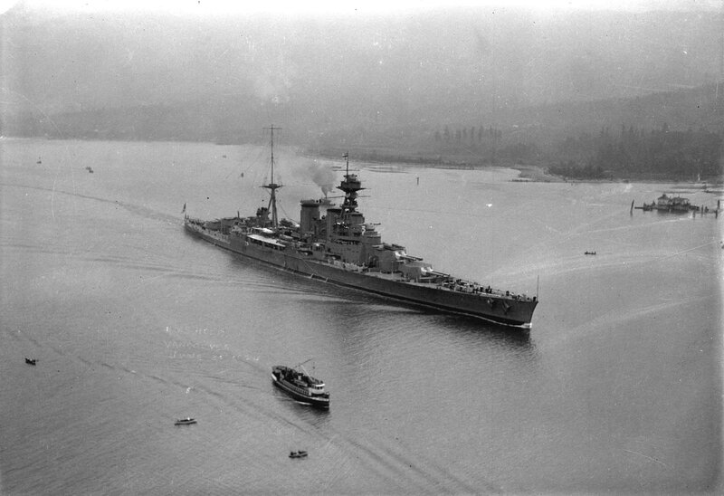 H.M.S._Hood_entering_Vancouver_HArbor.thumb.jpg.58783ffe942889d2bb2555bf4061f6c6.jpg