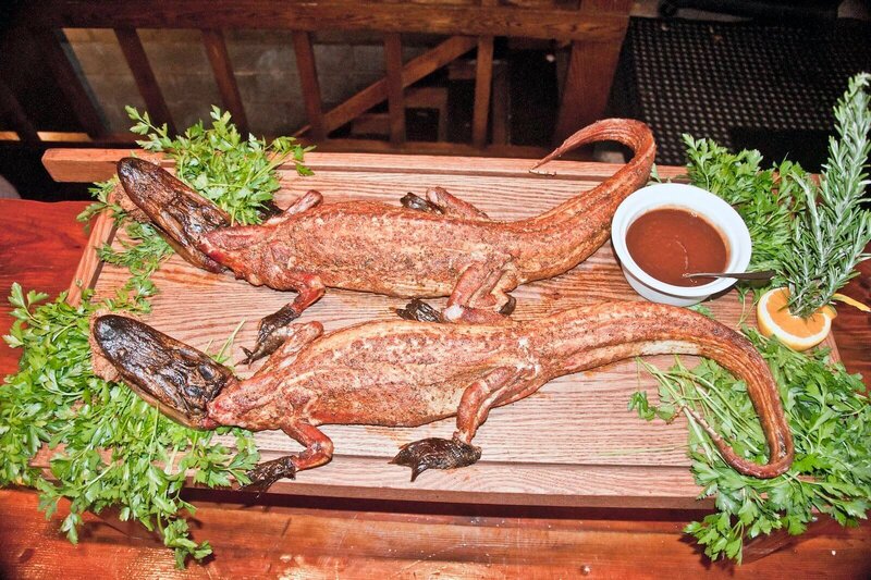 Crocodile-meat.thumb.jpeg.f66c1be86e419ec796d8073e9e62a992.jpeg