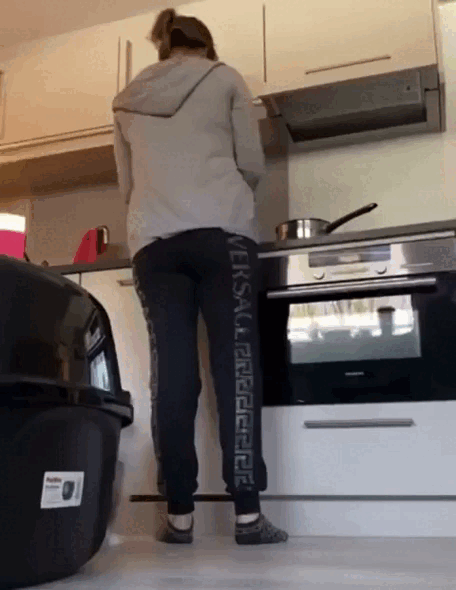4exngl4l_s0f0d9m0_480x620.gif.9c06886fdc52b03a314dcab467fdf478.gif