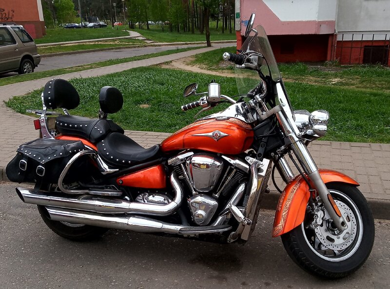 Кавасаки Вулкан 2000 (2).jpg